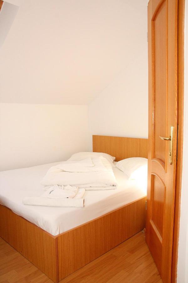 Pensiunea Timisoara Room photo